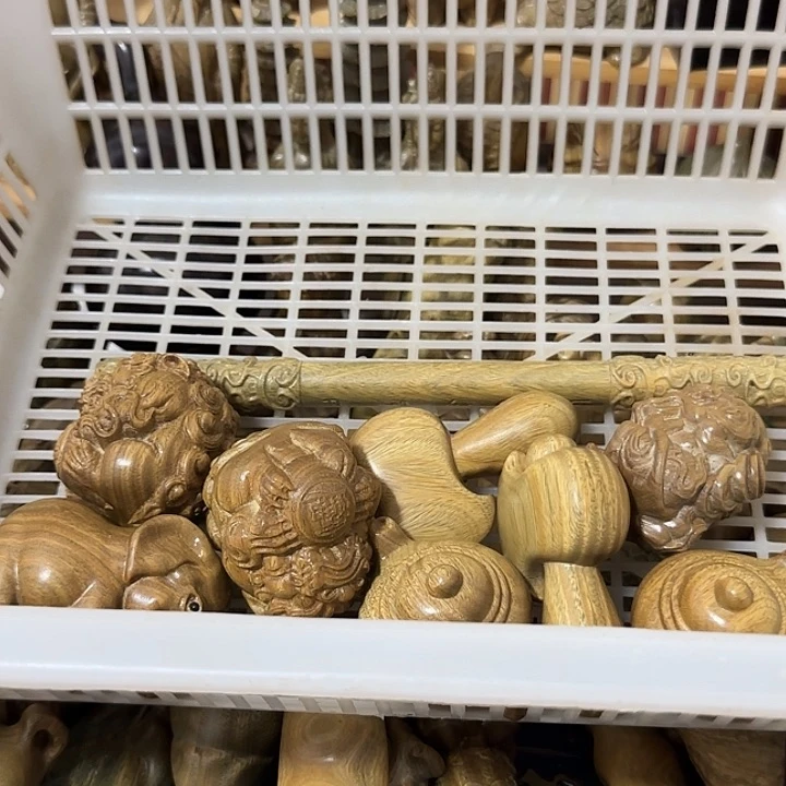 布****?阿根廷绿毯手把件