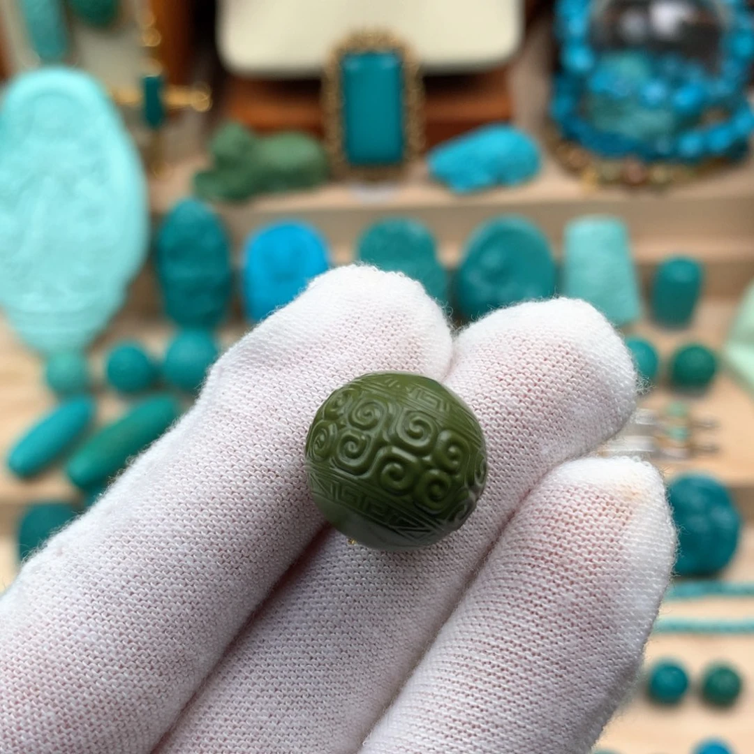 绿松石未镶嵌圆珠卡15.7