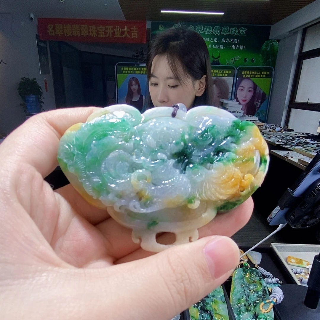 颈饰未镶嵌翡翠翡翠