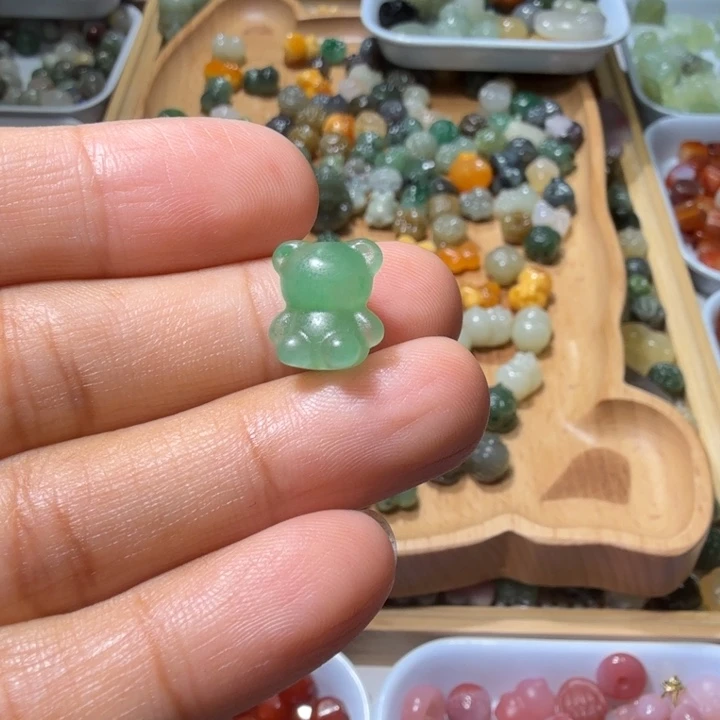 和田玉未镶嵌珠宝半成品