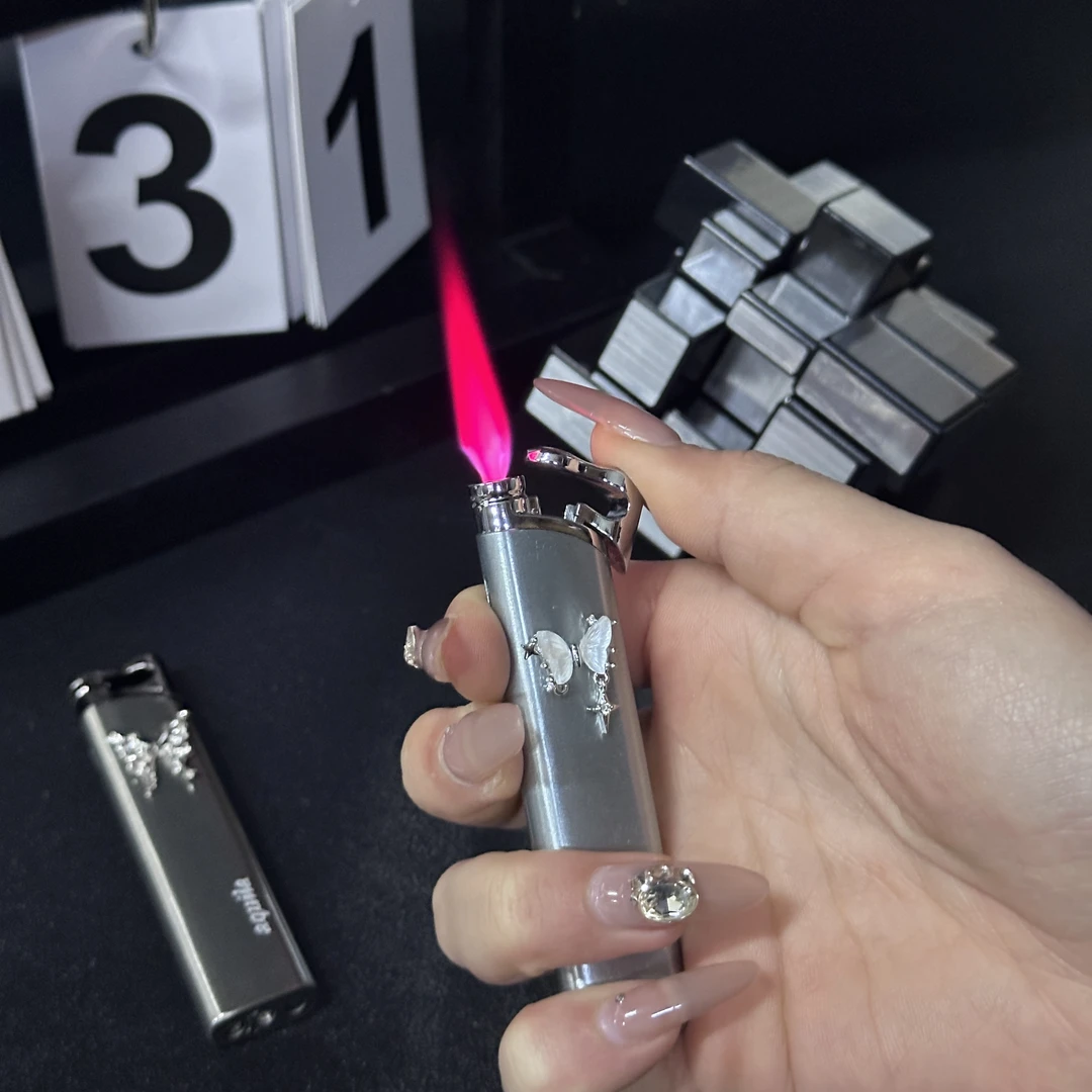 苏苏原创高颜值金属精致耐用花瓣蝴蝶打火机防风粉焰送男女礼物