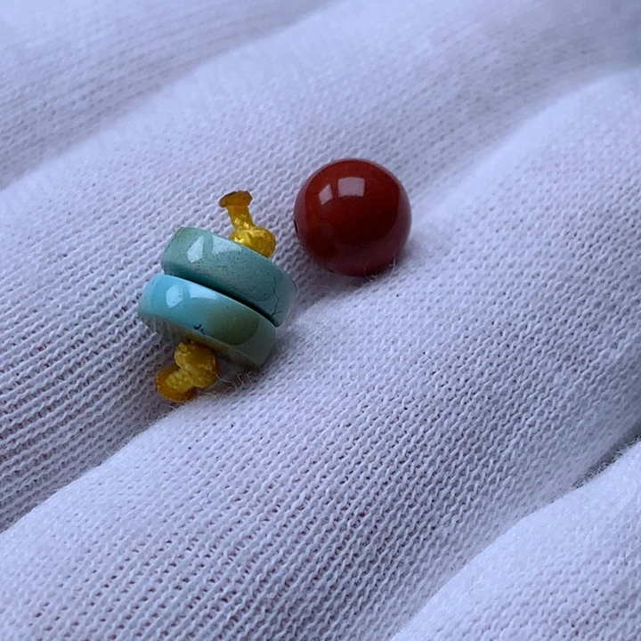 南红玛瑙未镶嵌珠宝奇石