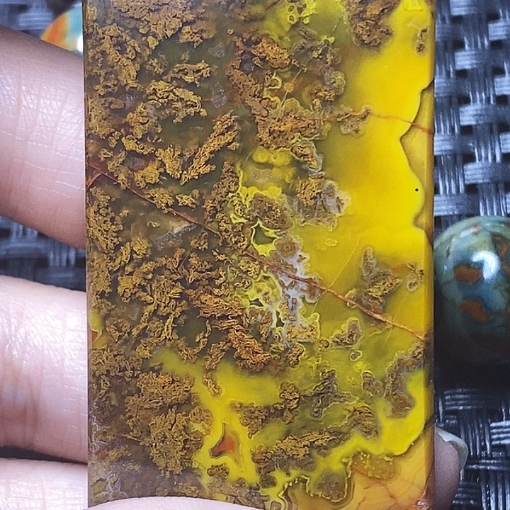 大***痕玛瑙/玉髓未镶嵌颈饰