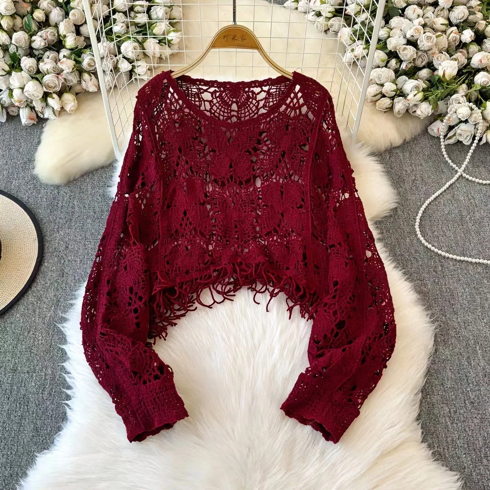 吴5290镂空流苏罩衫勾花针织衫秋季新款简约蝙蝠袖小衫宽松短上衣