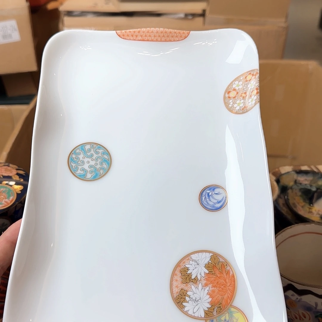 摆件你们先走哇啊哇呜