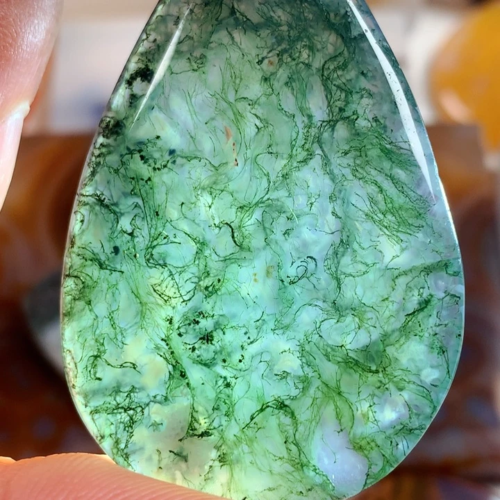 未镶嵌颈饰玛瑙/玉髓飞*