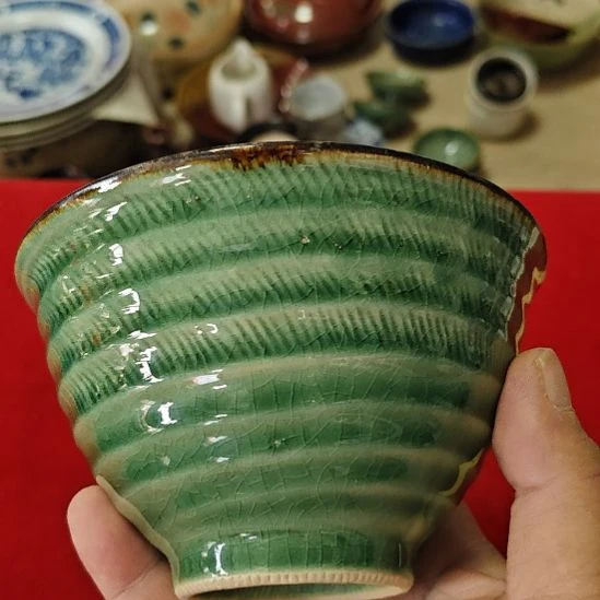 瓷片瓷器，瓷片，沙锅，各种摆件！