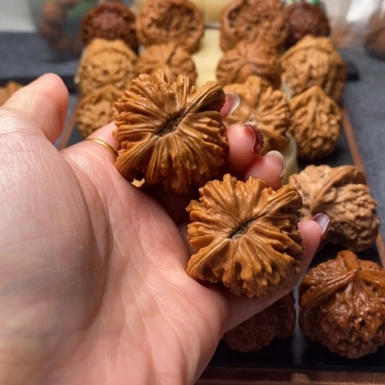 吊坠文玩核桃43楼子精配