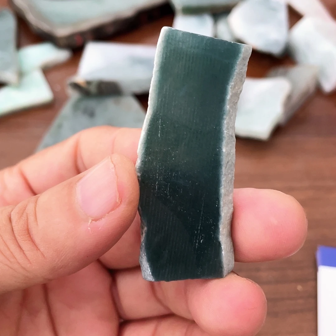 翡翠散珠天然翡翠石