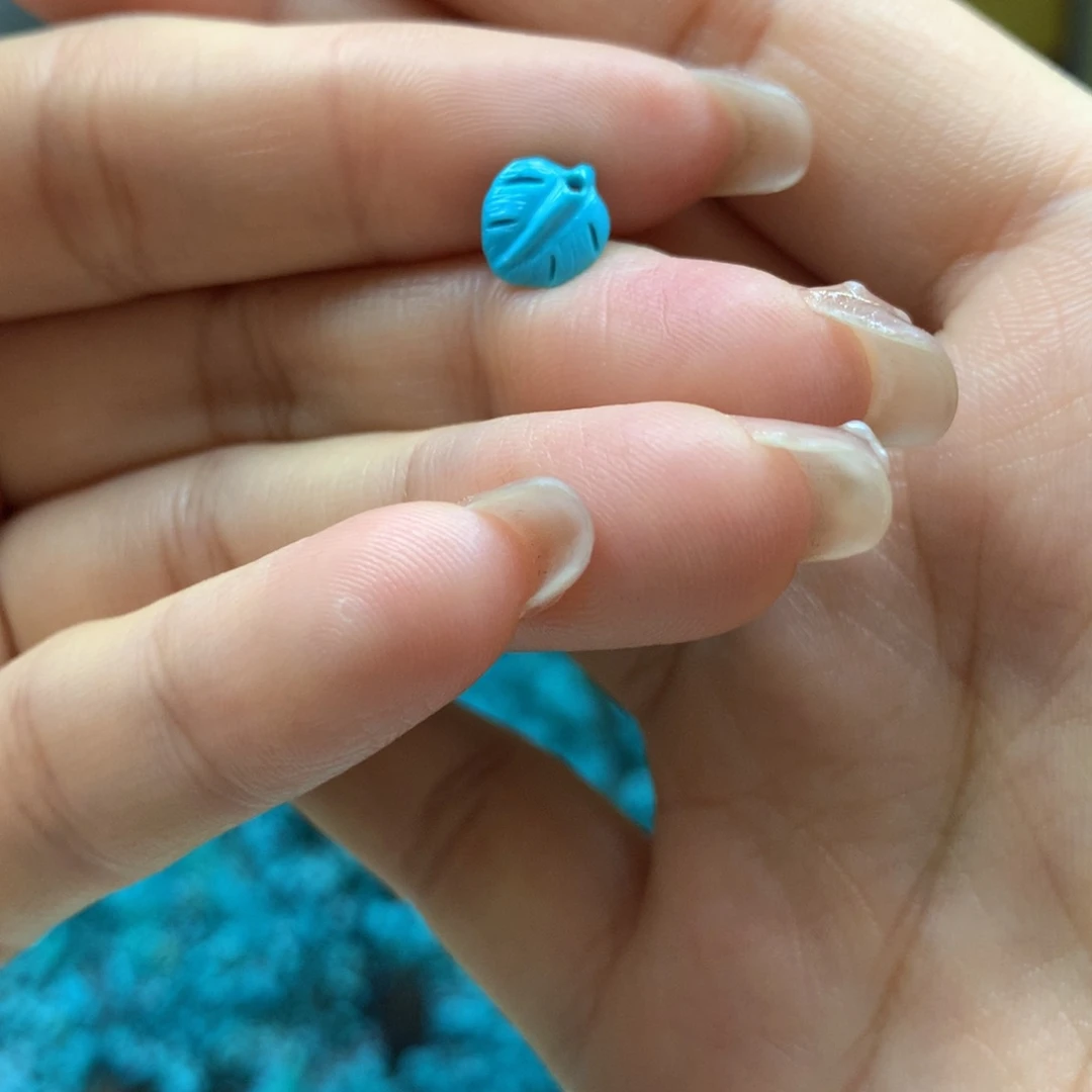 绿松石配饰未镶嵌