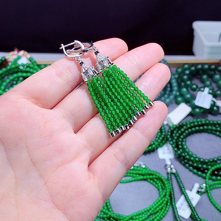 毛衣链未镶嵌翡翠