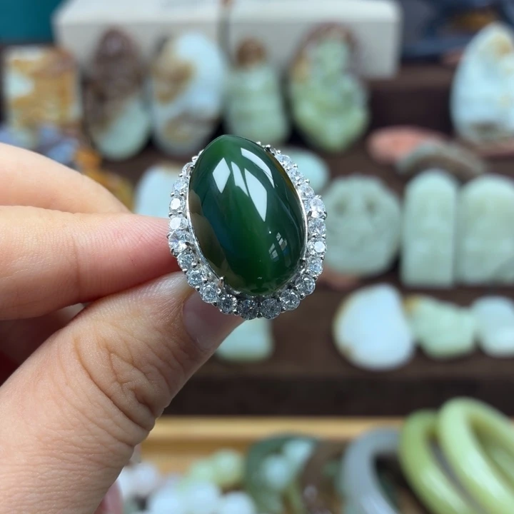 小***哥和田玉银S925镶嵌颈饰