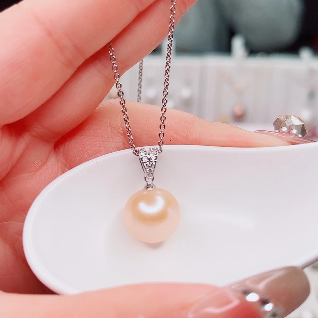 淡水珍珠合金吊坠(赠链)