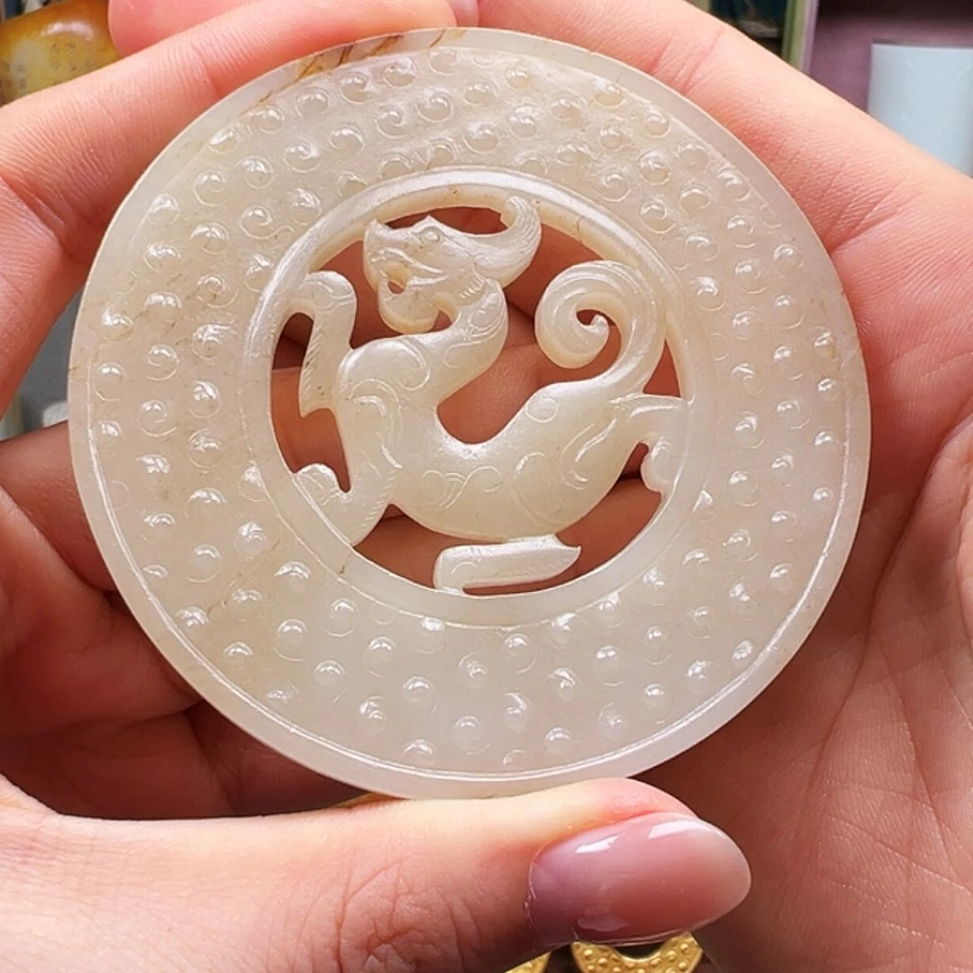 颈饰未镶嵌和田玉张****司