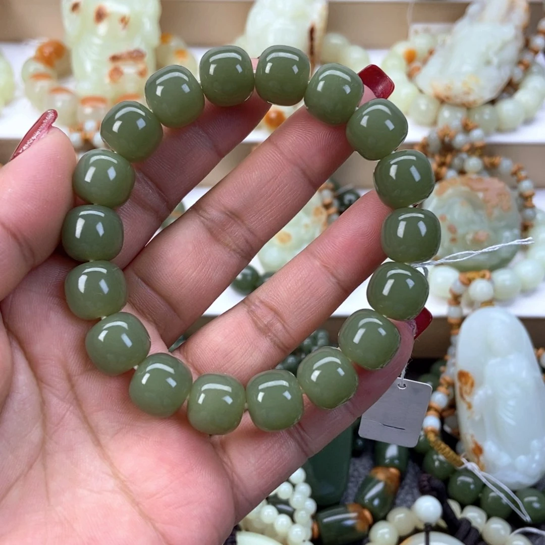 透闪石质玉手串未镶嵌