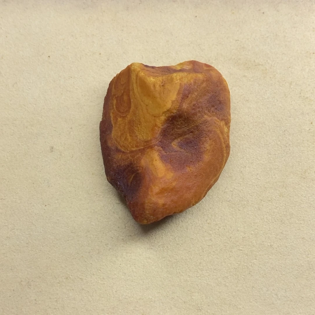 未镶嵌定制琥珀梨