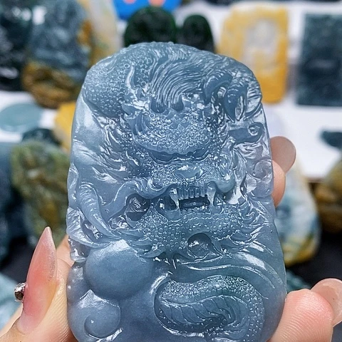 未镶嵌定制翡翠龙