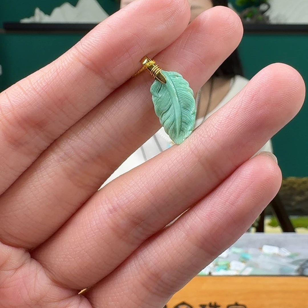 绿松石18K金镶嵌珠宝奇石
