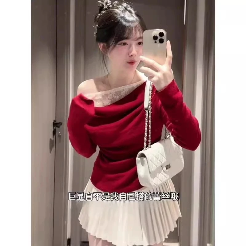纯欲风蕾丝拼接斜肩长袖T恤女装秋冬内搭红色本命年收腰显瘦上衣