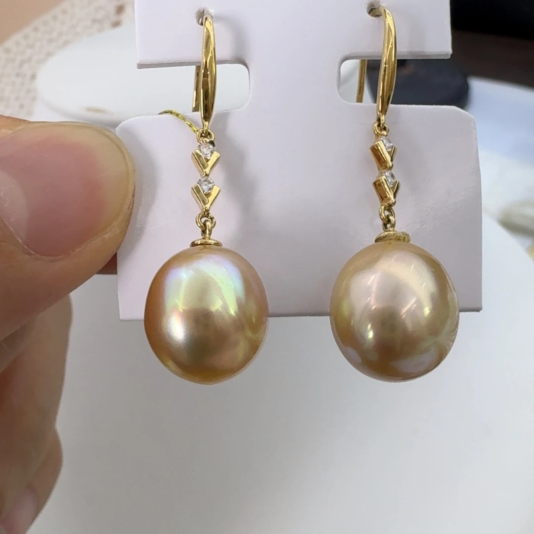 未镶嵌海水珍珠耳饰