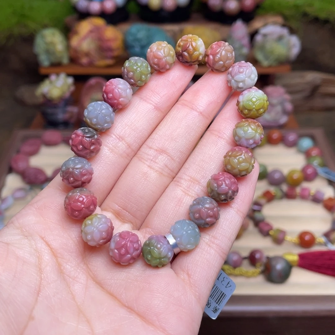 玛瑙/玉髓未镶嵌手串盐源玛瑙炫彩四叶草串