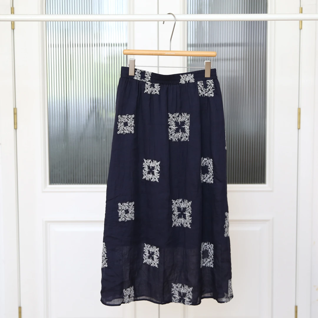 "浪漫度日" 100苎麻半身裙 重工刺绣 松紧腰飘逸半身裙 W-197