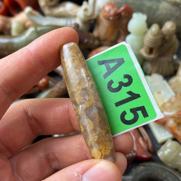 玛瑙/玉髓颈饰合金慧*