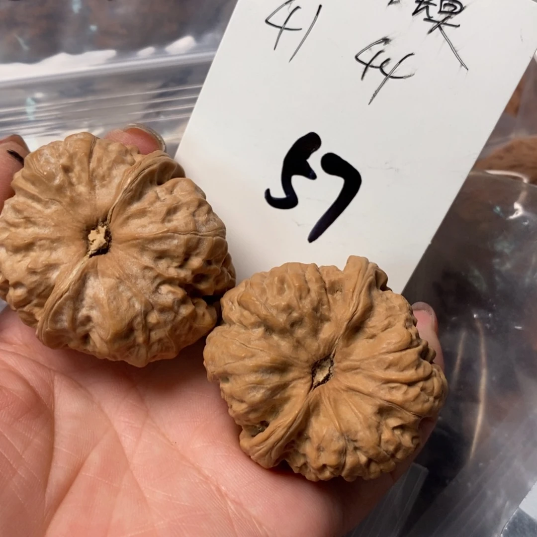 文玩核桃吊坠蛤蟆