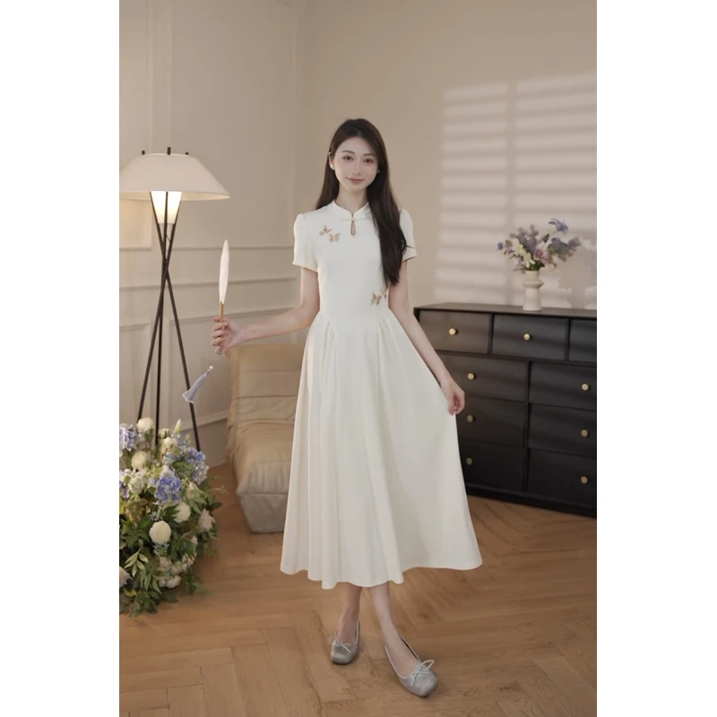 鹿向南鹿向南「杏芸蝶语」夏季新款国风蝴蝶长袖棉感透气杏色连衣裙