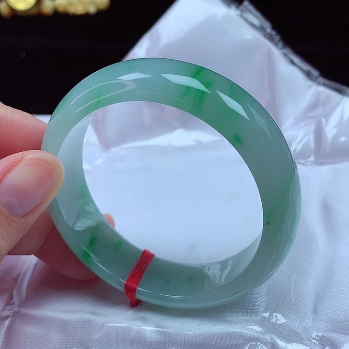 未镶嵌手镯翡翠55圈