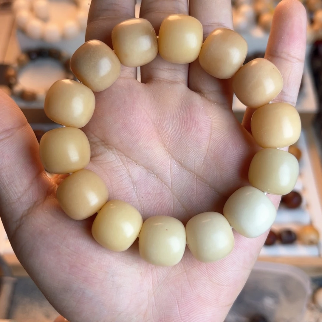 手串菩提根/象牙果卡16风化料老型桶珠