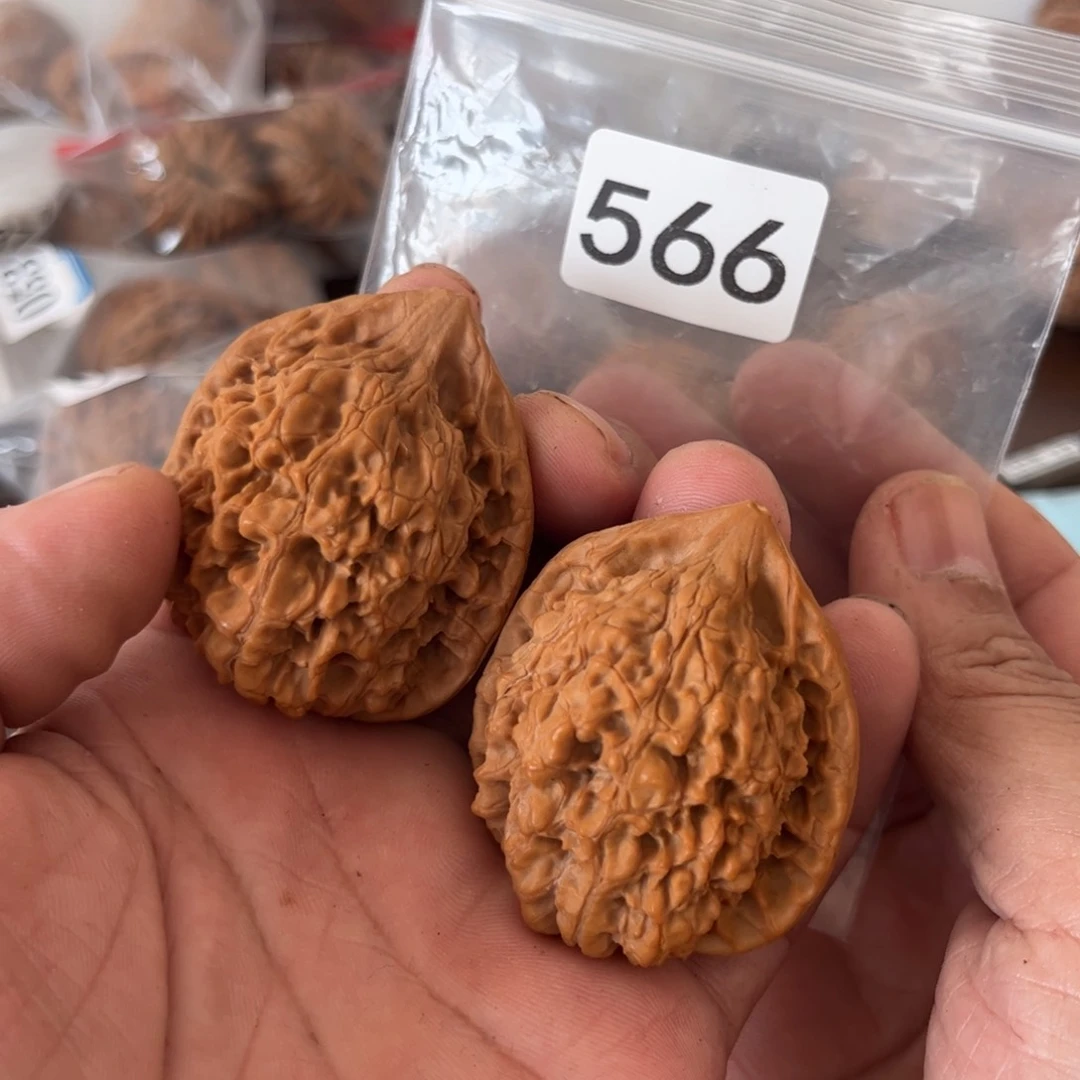 吊坠文玩核桃鸡心43