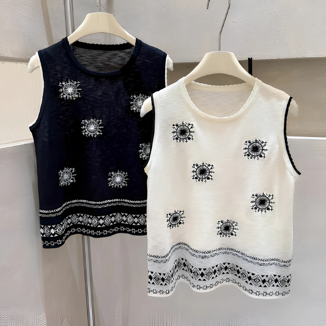 卡莲格/冰丝针织刺绣圆领国风上衣女夏季显瘦洋气打底无袖背心T恤