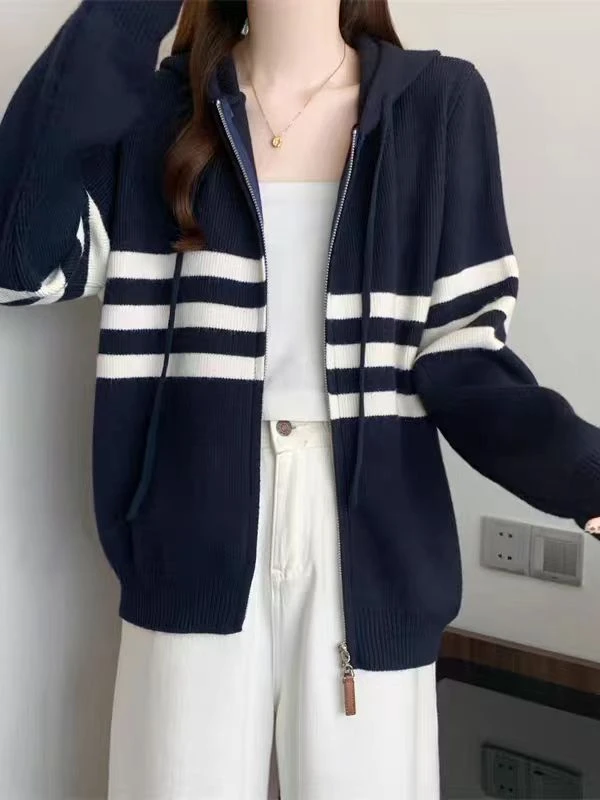 三条杠拉链毛衣