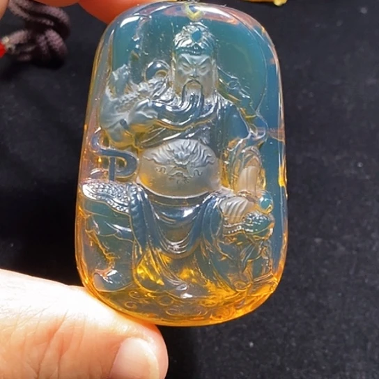 琥珀画琥珀未镶嵌天空蓝关公45.3克
