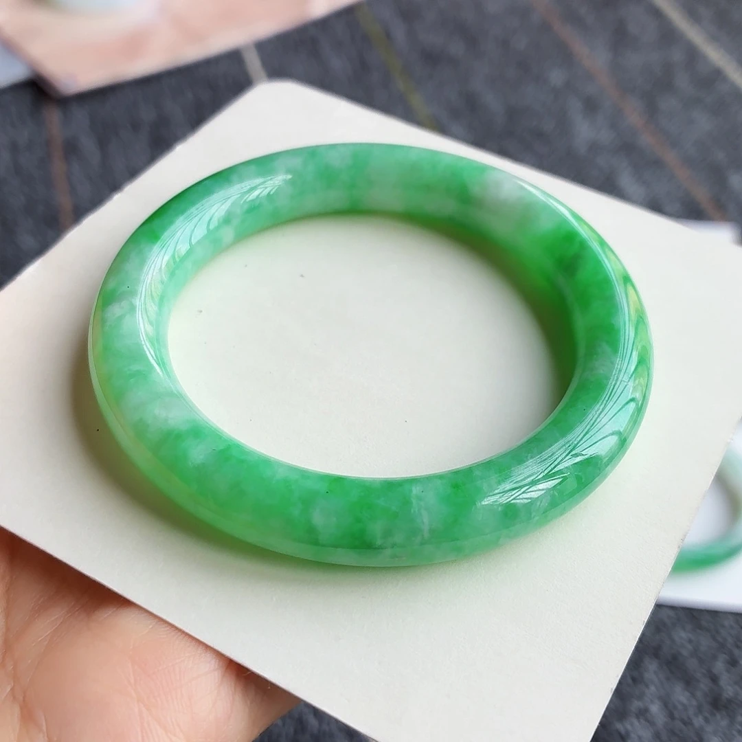 翡翠手镯未镶嵌圆条54.2