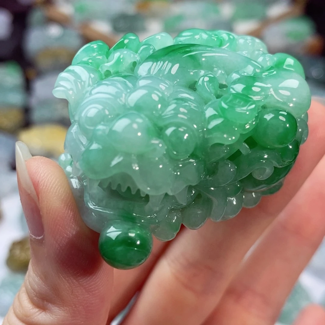 翡翠未镶嵌颈饰天然