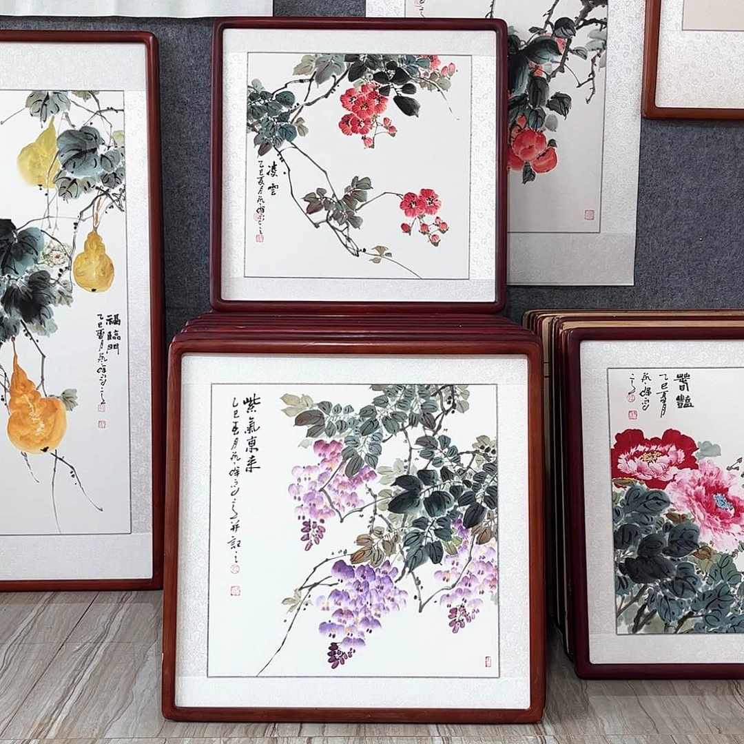 国画书画作品带框63×63厘米