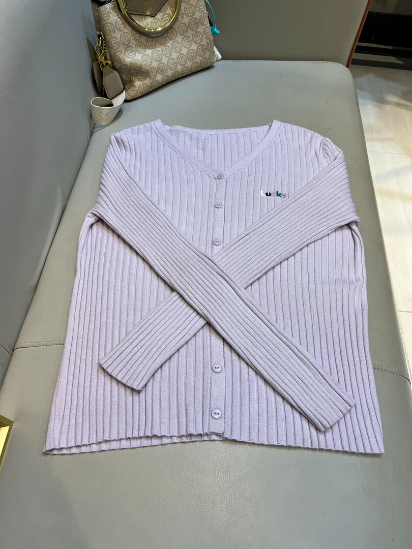 秋冬新款时尚慵懒百搭V领长袖毛衣打底Y12281