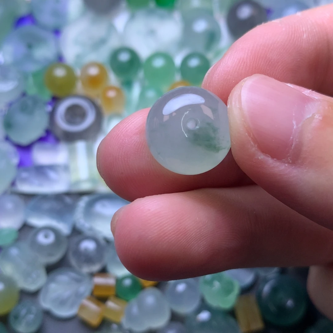 定制翡翠未镶嵌珠子