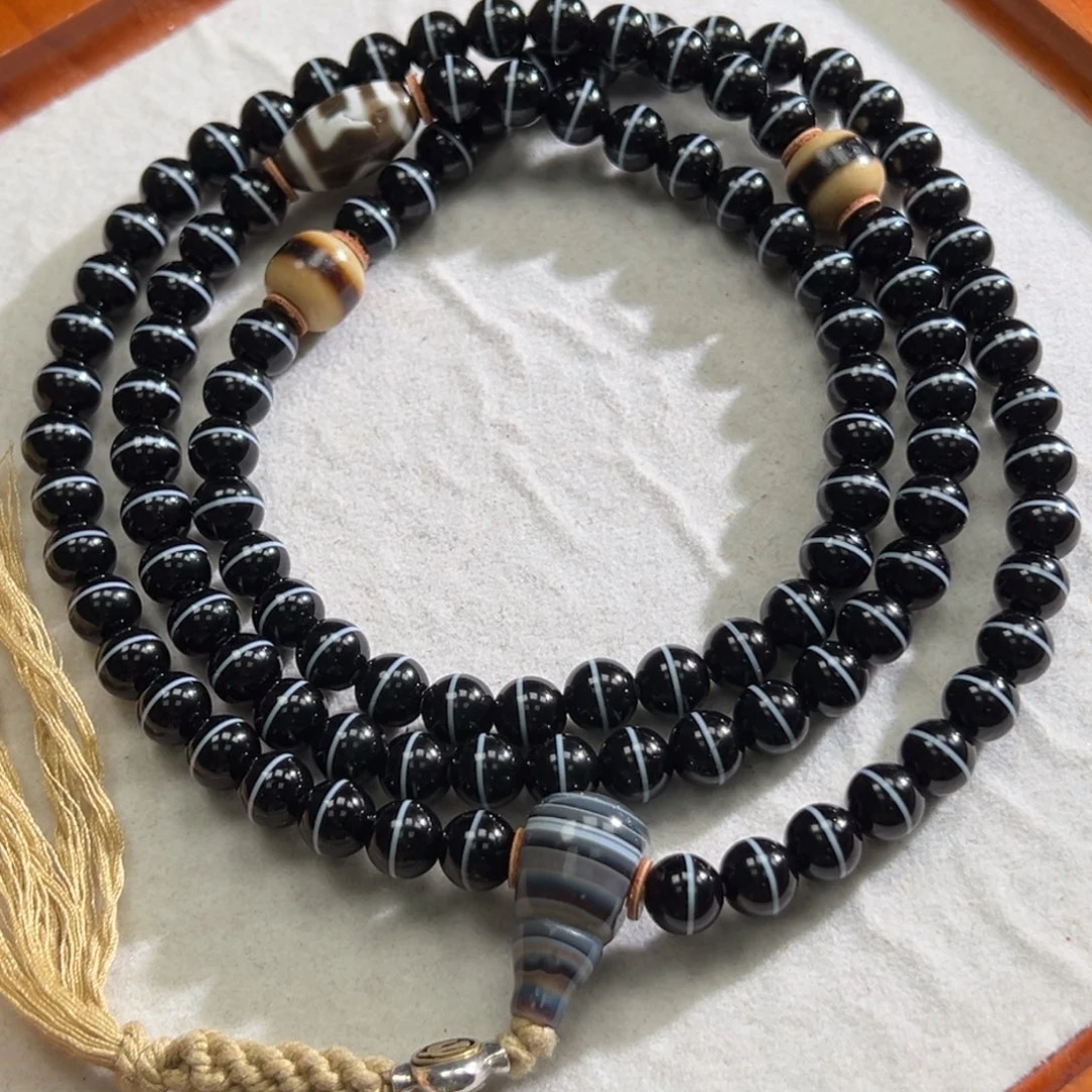 T***T玛瑙/玉髓合金手链