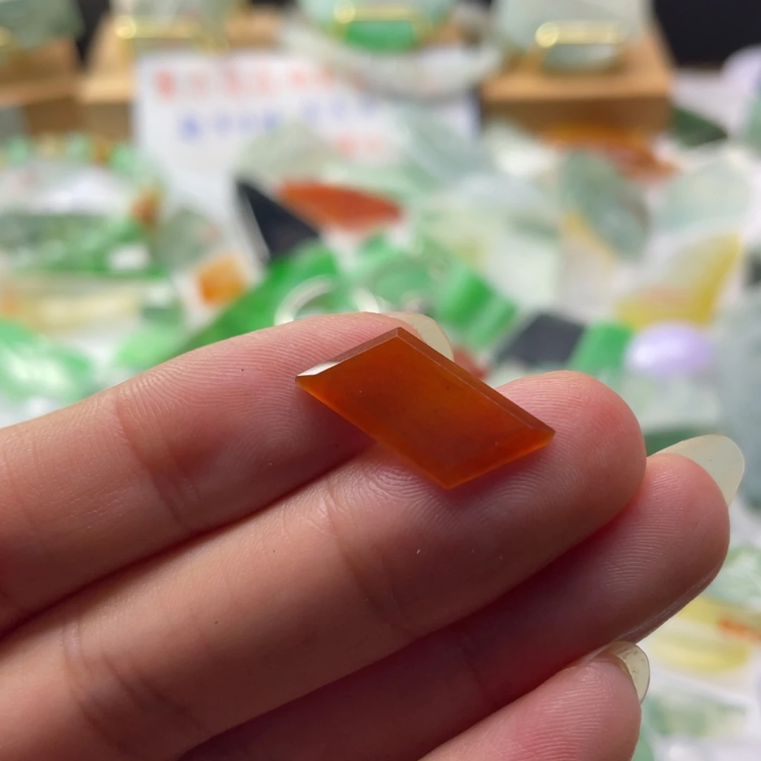 定制翡翠未镶嵌天然缅甸翡翠