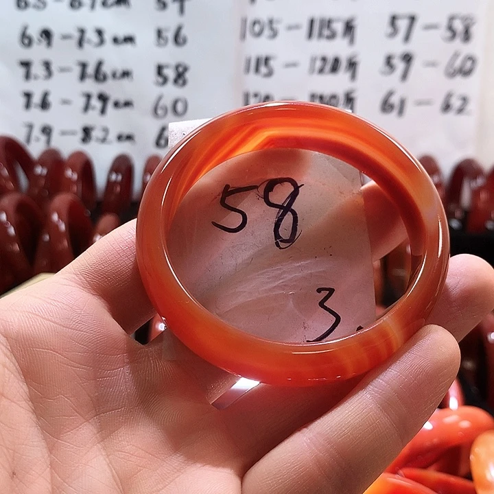 手镯玛瑙/玉髓未镶嵌