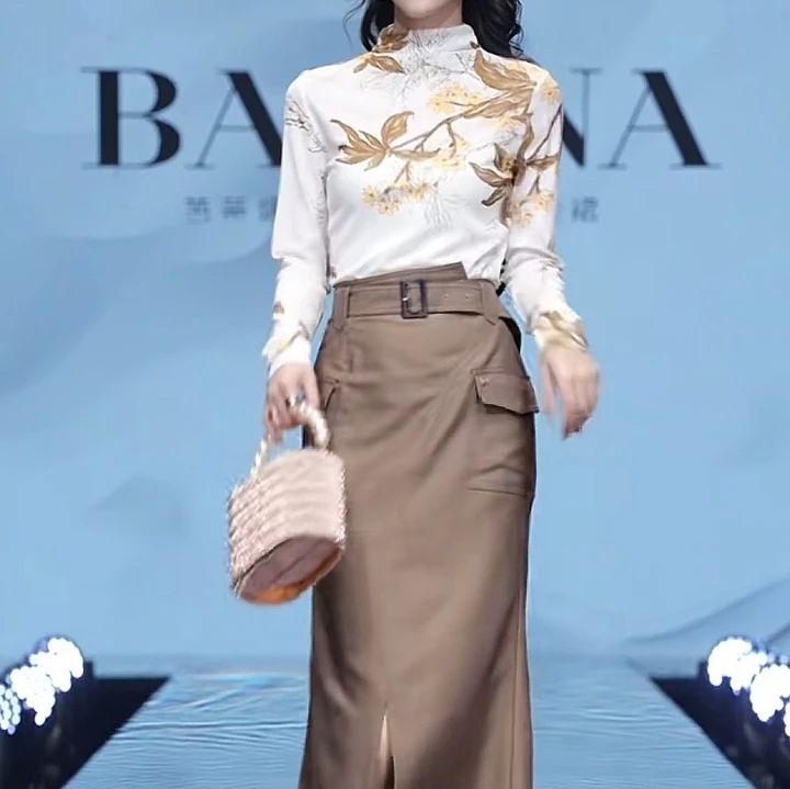 新款时尚洋气精品百搭女装F4243