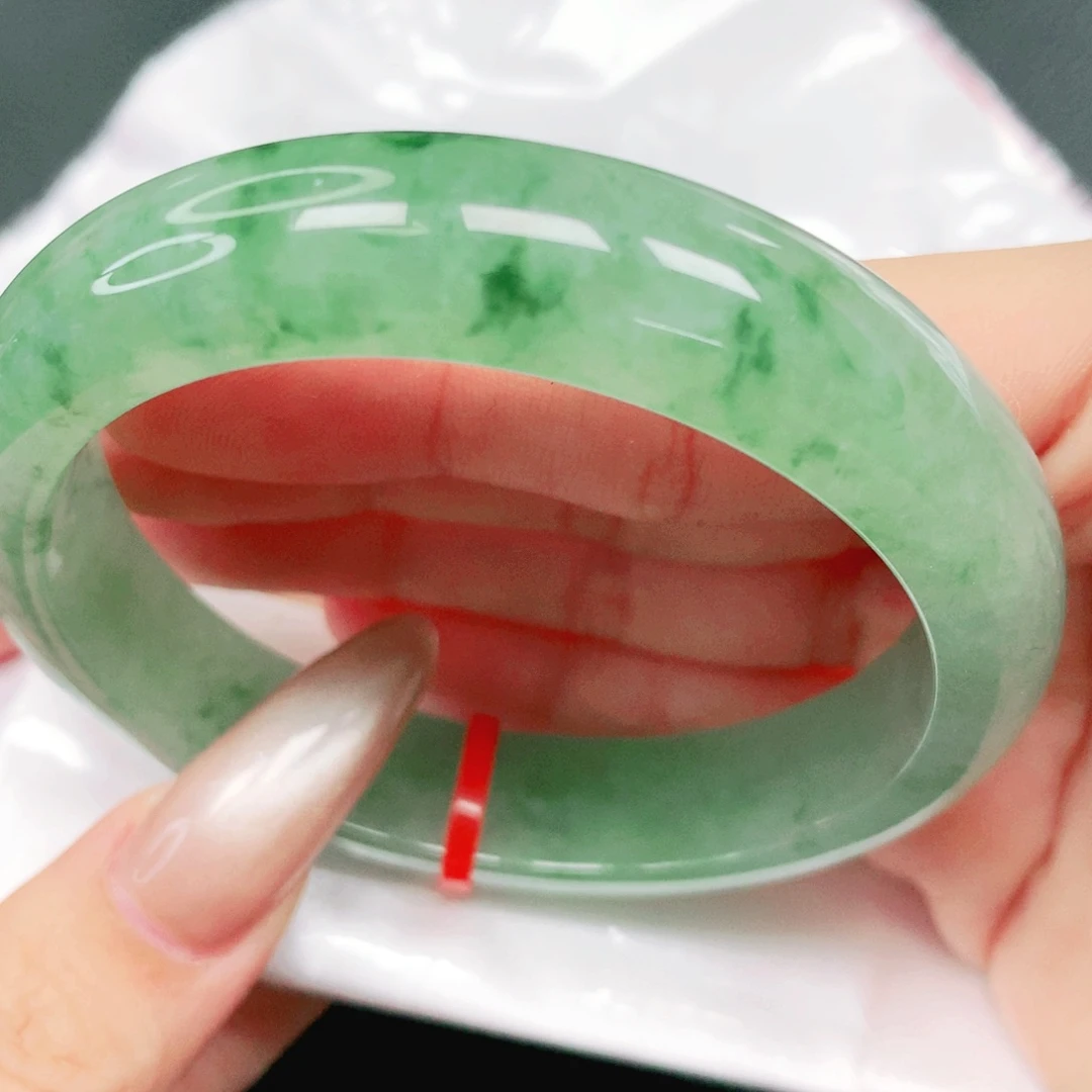 翡翠未镶嵌手镯58圈