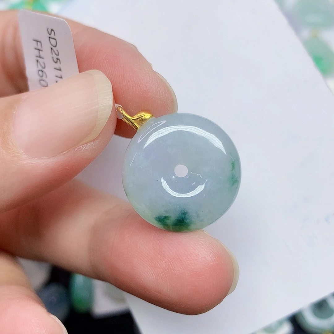 翡翠18K金镶嵌颈饰3456776