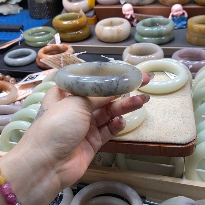 合金手镯石英质玉任****痛