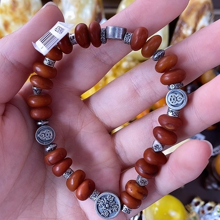 蜜蜡未镶嵌珠宝奇石