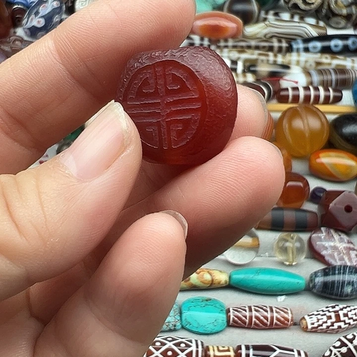 玛瑙/玉髓合金颈饰