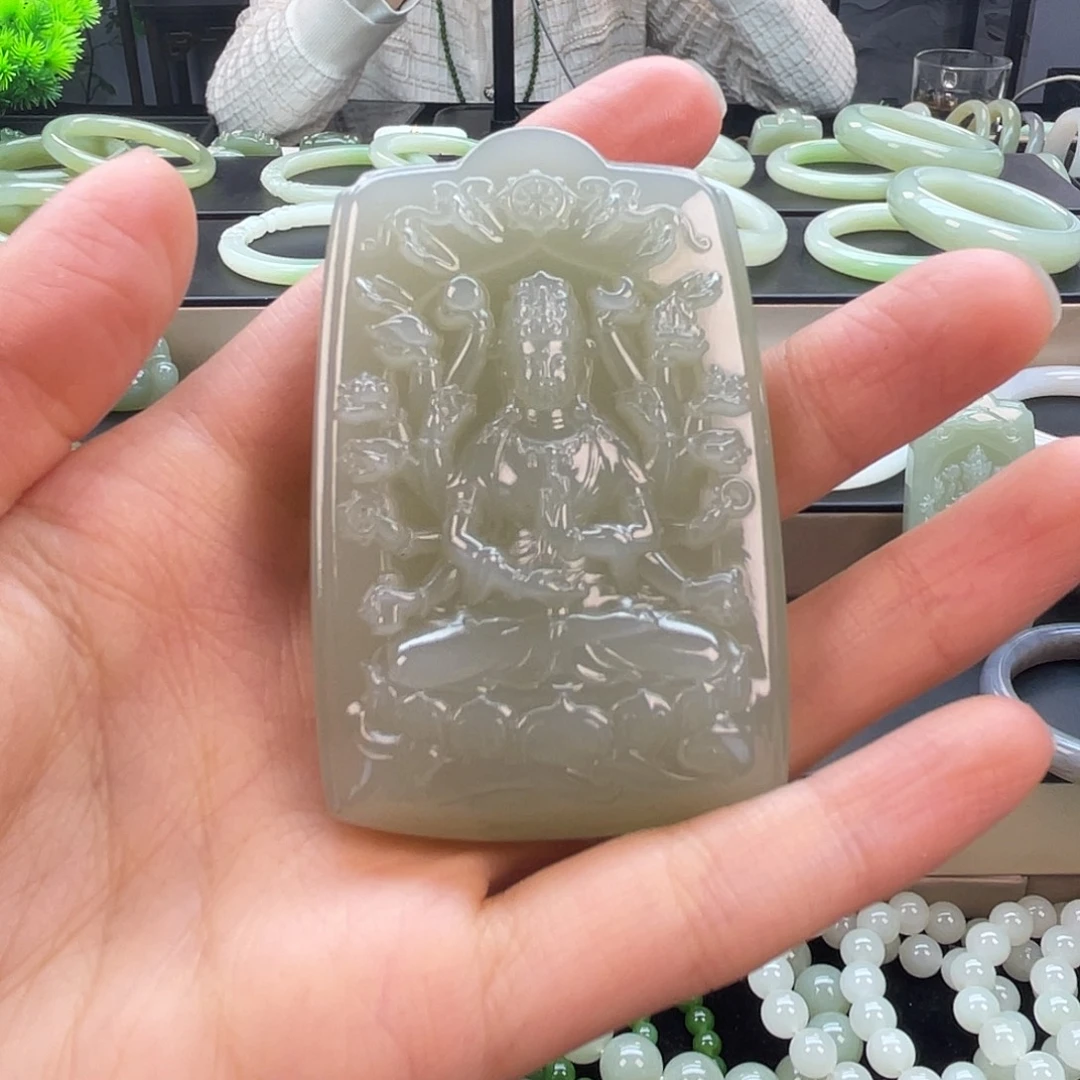 和田玉未镶嵌吊坠(不含链)千手观音